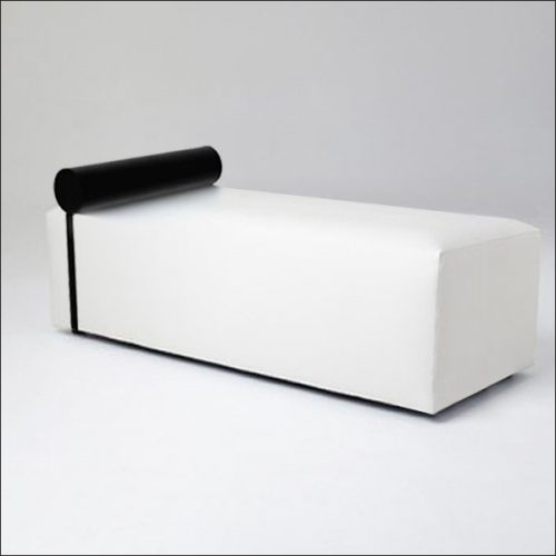 Straight Ottoman-W-Bollster-001